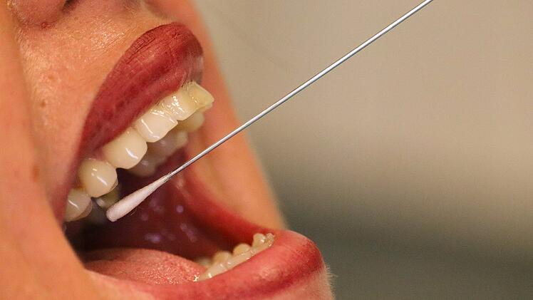 Streit um kostenlose Corona-Tests: Ampel spaltet sich