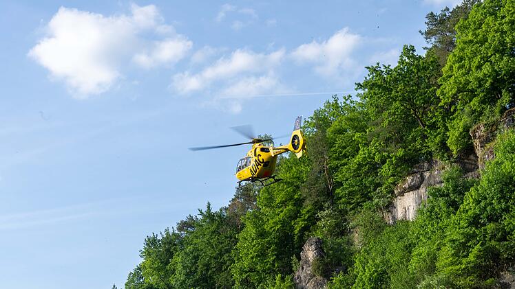 Schwerer Unfall mit Motorradfahrer im Landkreis Bayreuth