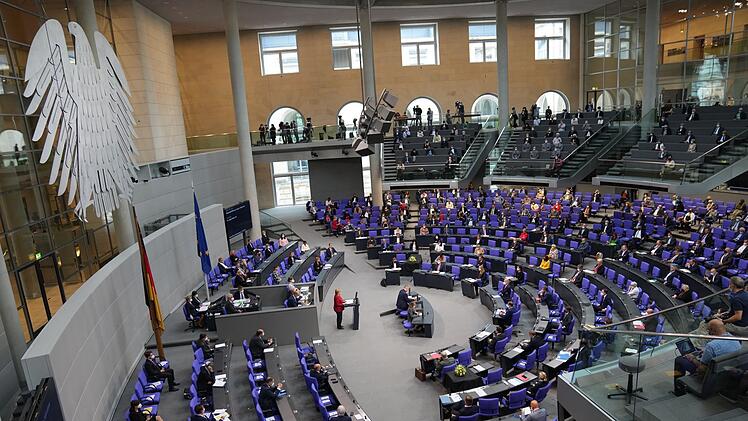 Sondersitzung des Bundestags