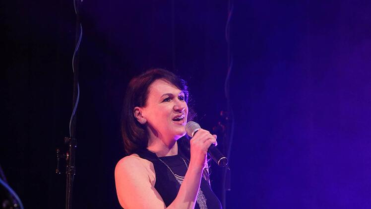 "Dreams and Drums" lautet das Motto beim Konzert des Coburger Hochschulchors und der Hochschul-Bigband am Freitag und Samstag im Kongresshaus. - Eintritt frei, Beginn: 19.30 Uhr. Fotos: Jochen Berger