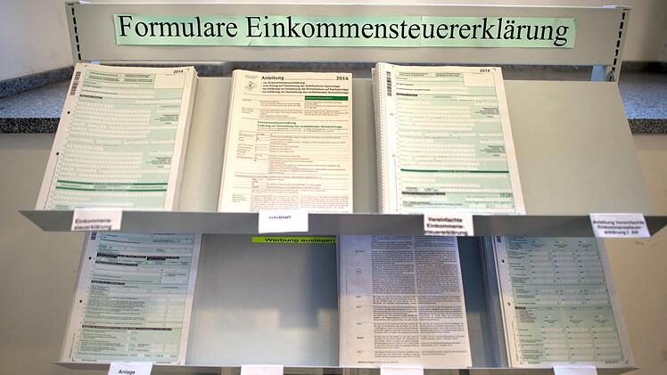 Die Union verspricht Steuererleichterungen nach der Wahl - nicht zum ersten Mal.  Foto: Arno Burgi, dpa