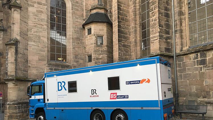 Der Bayerische Rundfunk zeichnete das Uraufführungs-Konzert des Coburger Bachchors in St. Moriz auf.Foto: Jochen Berger