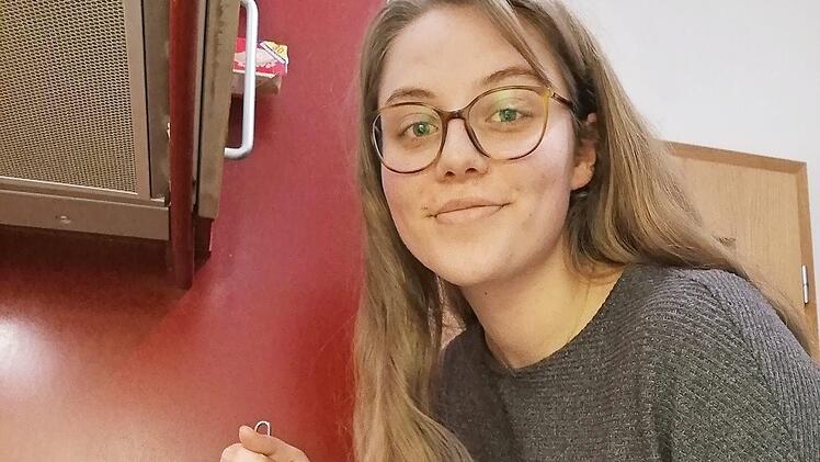 Lena Hofmann genoss mit den Schulkameraden einen herrlichen französischen Abend.