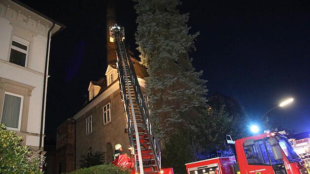 Feuer in Neustadt bei Coburg: Brand im Dachstuhl Foto:Michael Stelzner