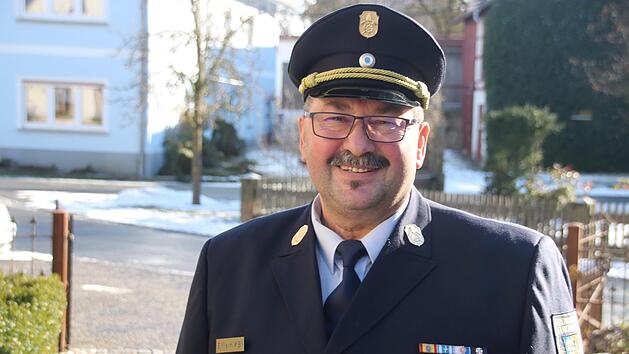 Gerhard Elflein in der Uniform eines Kreisbrandinspektors.Matthias Einwag