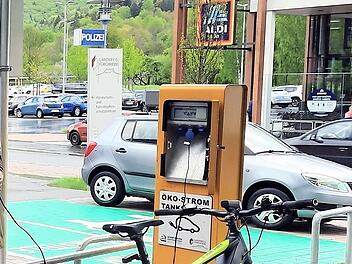 Die neue Ladestation f&uuml;r Pedelecs in Ebermannstadt ist in Betrieb.