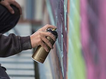 Bamberg: Graffiti hinterlässt Schaden in Höhe von 1000 Euro