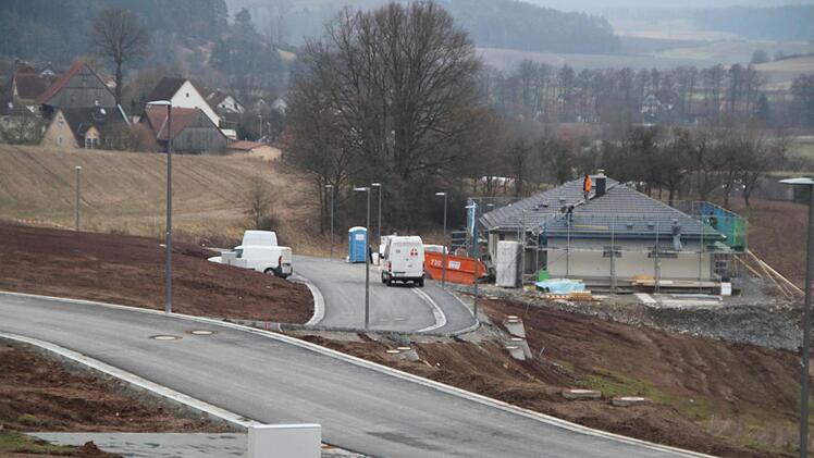 Im Baugebiet Forstlahm Nord I stehen schon die ersten Häuser. Foto: Alexander Hartmann