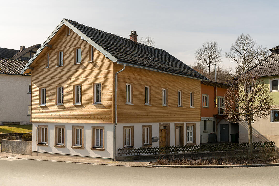 "Holzverwandler" Tim Fleischmann aus Zettlitz: Terrassen, Fenster und Fassaden