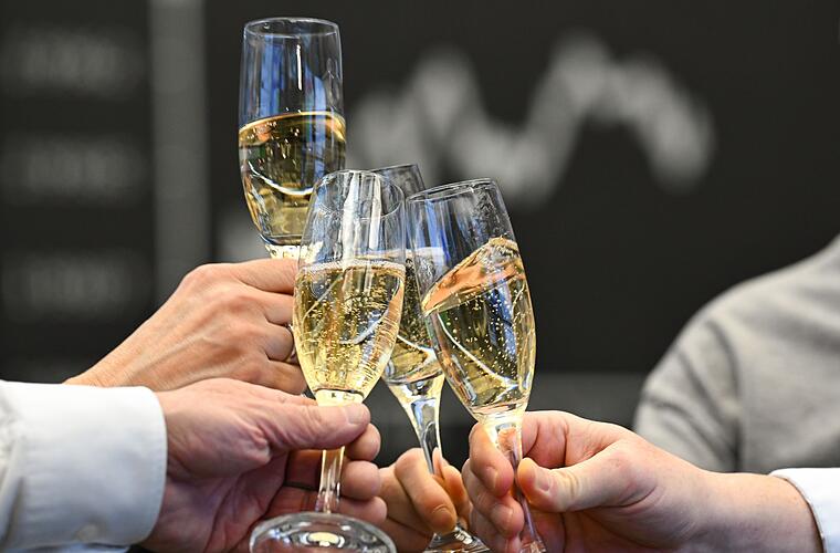 Weltweite Privatvermögen steigen - Deutschland liegt zurück