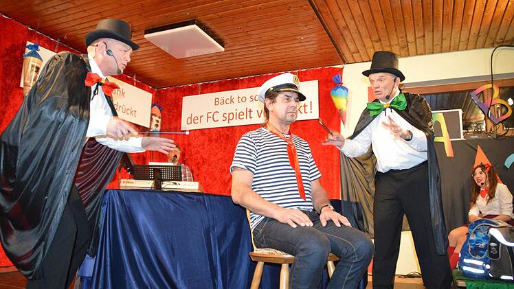 Faschingssitzung 2016 beim FC Poppenlauer. Foto: Annette Warmuth