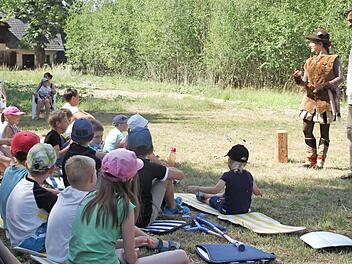 Zum ersten Mal spielte der Fränkische Theatersommer in Kutzenberg.  Foto: Gerda Völk