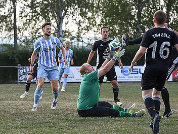 TSV Knetzgau siegt auf einer &bdquo;Fu&szlig;ballwiese&ldquo;