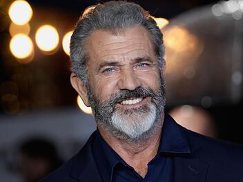 Als "Mad Max" wurde Mel Gibson international bekannt. Mit "Braveheart" wurde er mit einem Oscar f&uuml;r die beste Regieleistung des Jahres belohnt. Zwei H&ouml;hepunkte in der Karriere des Schauspielers und Regisseurs, die aber auch von manchen Tiefpunkten ges&auml;umt ist.