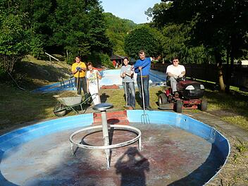 Die Mitglieder des Vereins glauben an eine bessere Zukunft.Foto: Pöhlmann