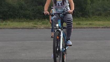 Beim Fahrradturnier des ADAC gab es etliche Hindernisse zu meistern.  Fotos: Christa Nürnberger