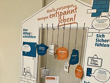 Möglichst lange zu Hause leben - Ausstellung in Erlangen stellt Wohnassistenzsysteme vor