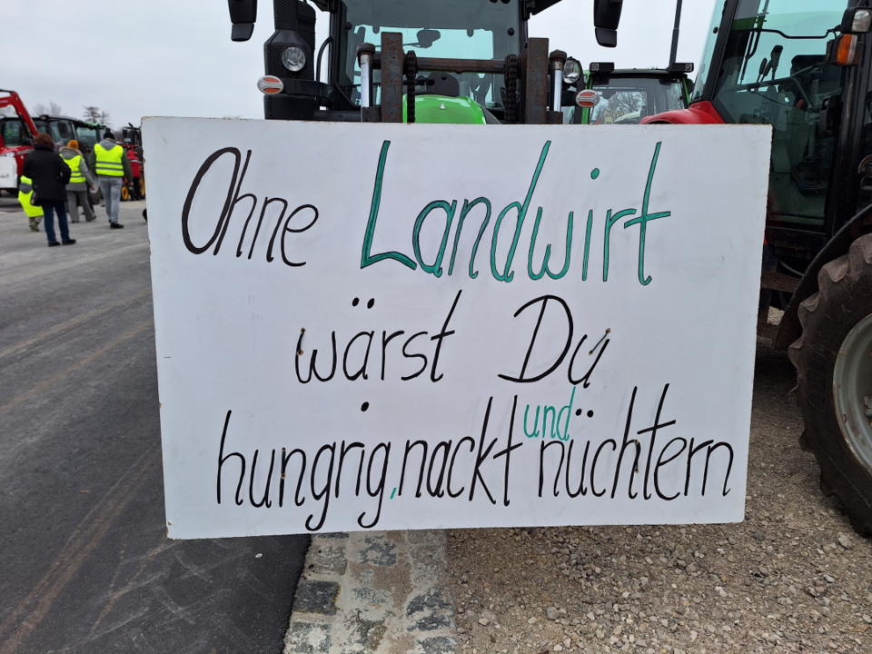 Bilder von der Mega-Demo in Nürnberg: Tausende Bauern demonstrieren