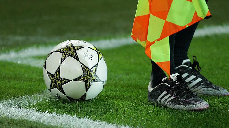 Die Organisierte Kriminalität hat den Fußball und die Wetten für sich entdeckt.  Foto: Rolf Vennenbernd/dpa