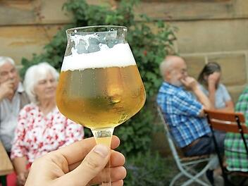 Mit einer Bierprobe im „Rösla“ endete die Exkursion.
