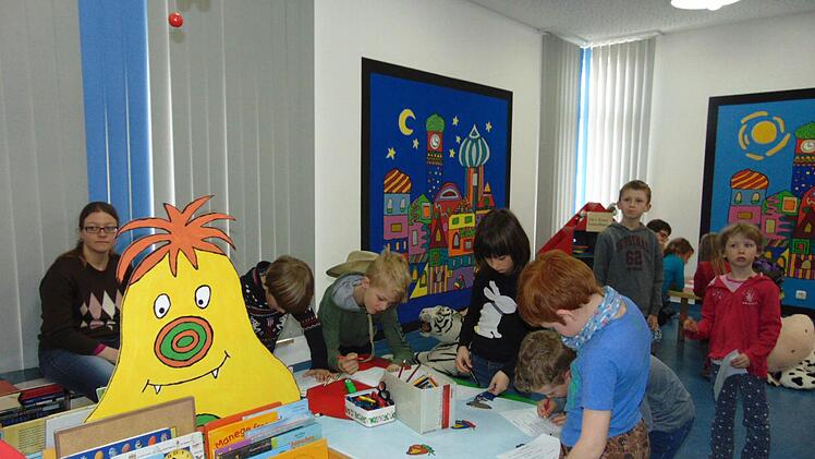 Piratenrätsel werden gelöst. Foto: Petra Malbrich