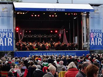 Seine 10. Auflage erlebt das Klassik-Open-Air-Konzert im Coburger Rosengarten an diesem Samstag. Foto: Archiv/Jochen Berger