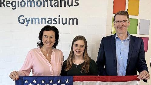 Dorothee B&auml;r, Emma Vermeer, Martin Braun (v.l.).