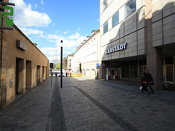 Galeria Kaufhof Karstadt: Schlie&szlig;ungen in Franken