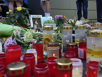 Toter 14-Jähriger in Lohr am Main: Fußballverein trauert um Francesco - "ein Neffe, ein Bruder, ein Sohn" Toter 14-Jähriger in Lohr am Main: Fußballverein trauert um Francesco - "ein Neffe, ein Bruder, ein Sohn"