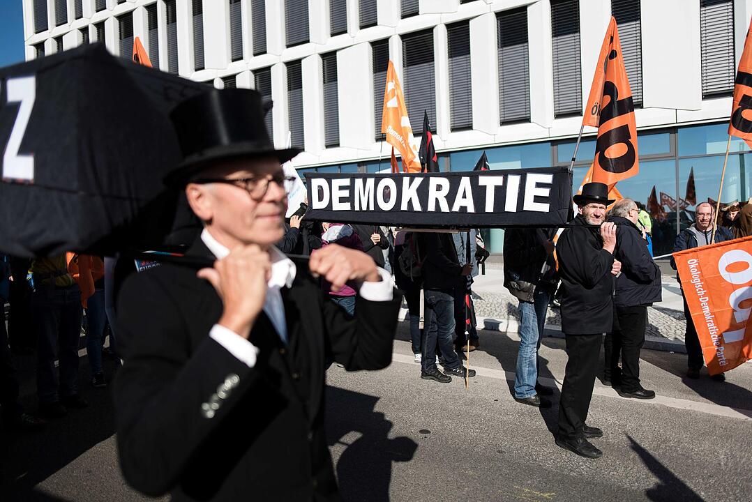 Demonstration gegen TTIP und CETA