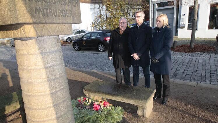 Franz Streit, Uwe Kirschstein und Katja Browarzik (v.l.) Foto: Josef Hofbauer