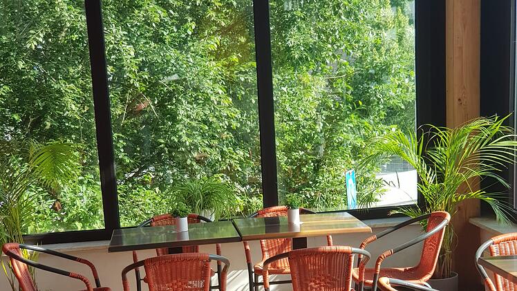 Dörfles-Esbach: Bistro-Chefin kritisiert Lieferando - "Abzocker-Anbieter"