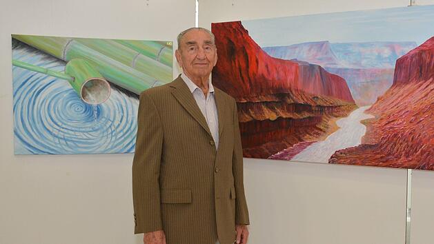 Joachim Schild vor einem seiner Werke.  Foto: Bj&ouml;rn Hein