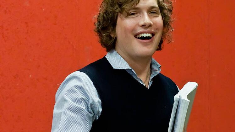 Regie-Gast am Landestheater: Alessandro Talevi inszeniert den "Barbier von Bagdad". Foto: Jochen Berger