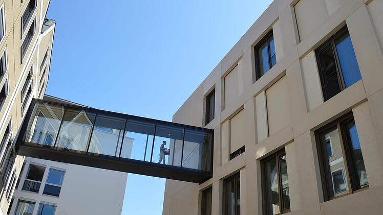 37 Personen schieden 2021 aus dem Dienst des Bad Kissinger Landratsamts aus.