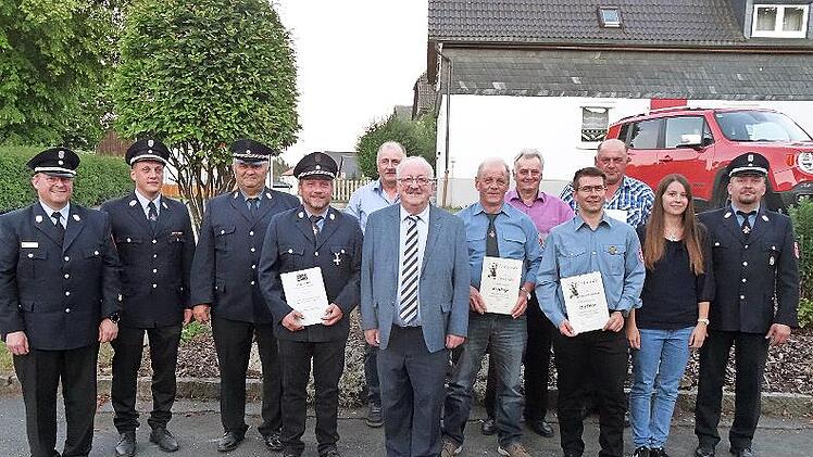 F&uuml;r jahrelange Unterst&uuml;tzung und Treue zum Verein konnte die Feuerwehr Effelter zahlreiche Mitglieder w&auml;hrend ihrer Hauptversammlung ehren.