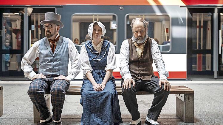 Andy Maurice M&uuml;ller, Claudia Schulz und Matthias Egersd&ouml;rfer in &bdquo;Carmen oder Worte, die das Herz ber&uuml;hren&ldquo;.