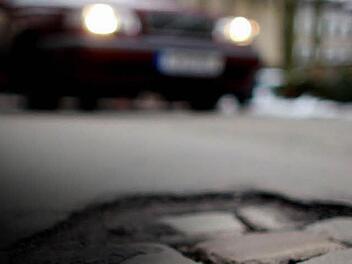 Die Stadt Stadtsteinach will ein Haushaltskonsolidierungskonzept ausarbeiten. In dem Zusammenhang wird auch über die unterdurchschnittlichen Hebesätze der Grundsteuern A und B sowie der Gewerbesteuer und die fehlende Straßenausbaubeitragssatzung zu reden sein. Foto: Archiv/dpa