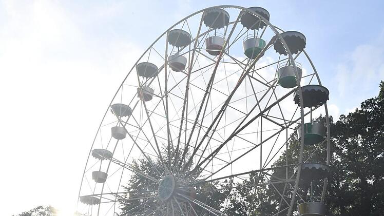 Ab dem zweiten Freitag stand das Riesenrad am Annafest still. Foto: Ronald Rinklef