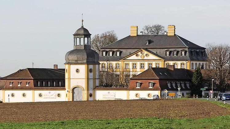 Auf Schloss Jägersburg wird geheiratet!