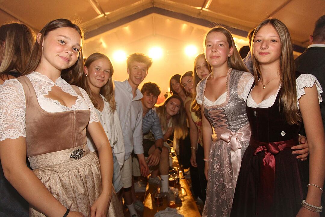 Super Stimmung beim Wiesenfest.