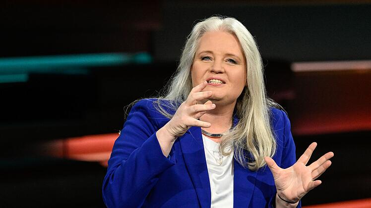 Informatikerin Katharina Zweig forderte am Dienstagabend: "Wir m&uuml;ssen wieder zu mehr Kontakt zwischen Menschen kommen."