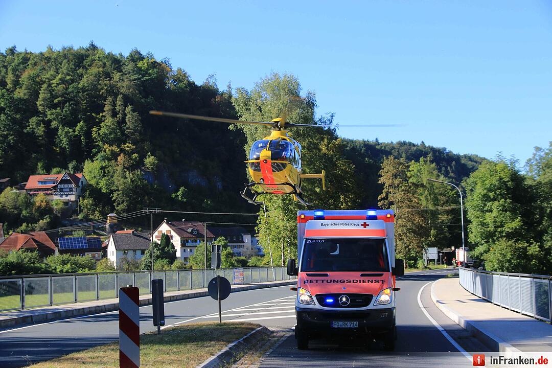 Auto überschlägt sich im Kreis Forchheim