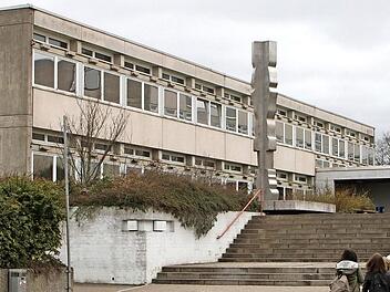 Die sanierungsbedürftige Berufsschule in Haßfurt  Foto: gg