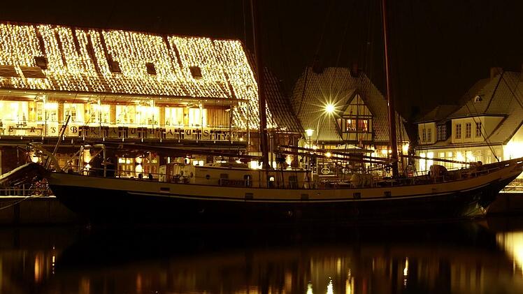 Stimmungsvolle Hafenszene: Neustadt in HolsteinFoto: www.luebecker-bucht-ostsee.de