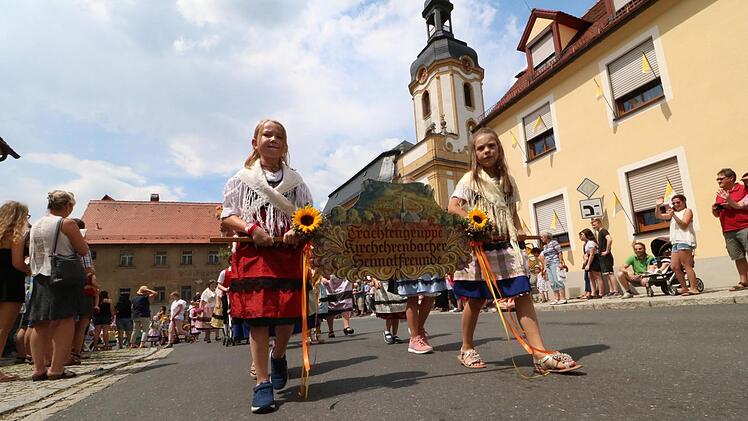 Der Festzug in Pretzfeld Foto: Andreas Hofbauer
