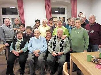 Die Mesnerinnen und Mesner aus dem Dekanat Haßberge bei ihrem Treffen in Stettfeld Foto: cz