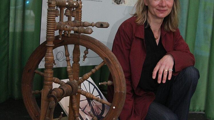 Auch Silka Gebhardt von Leepswood (Wirsberg-Weißenbach) hat sich in die Ausstellung mit ihren Ideen eingebracht.