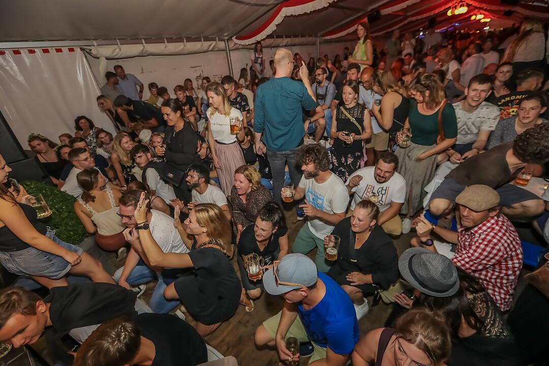 Endlich wieder Partystimmung im Sandgebiet