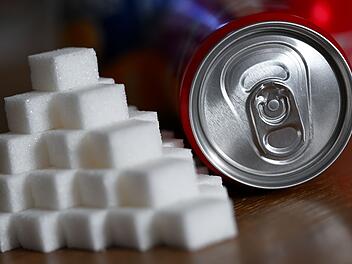 Softdrinks mit Zucker